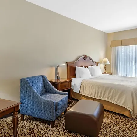 Best Western Plus Fossil Country Inn & Suites-2