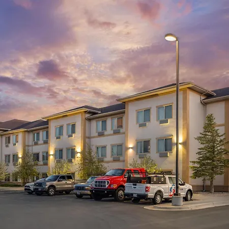 Best Western Plus Fossil Country Inn & Suites-2