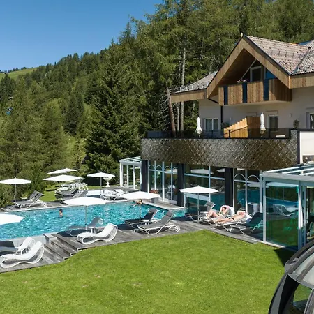 Hotel Rosa Eco Alpine Spa-3