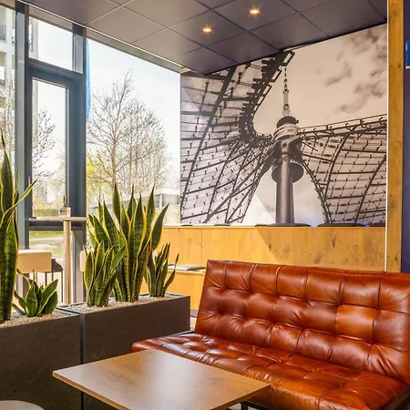 ibis budget Muenchen City Olympiapark-2