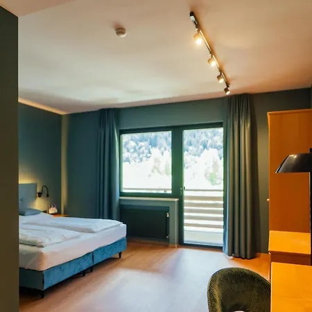 Aktiv & Genusshotel Lodenwirt-3