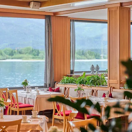 Im Weissen Roessl Am Wolfgangsee-3