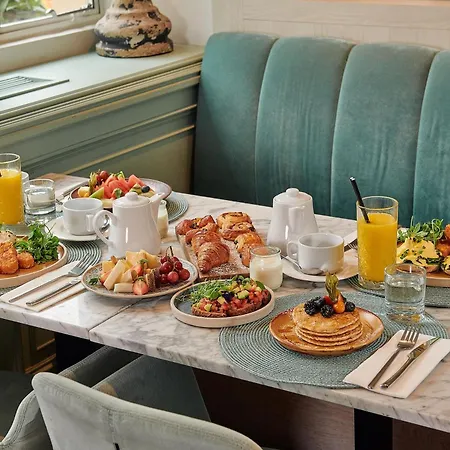Melia White House-2