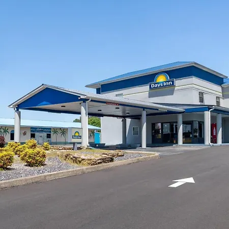 Days Inn By Wyndham Greeneville-3