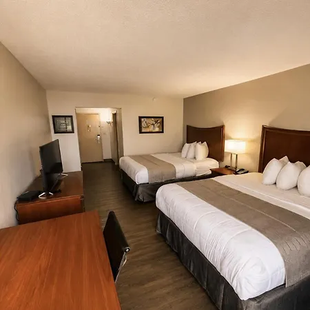 Greenstay Hotel Joplin Missouri-3