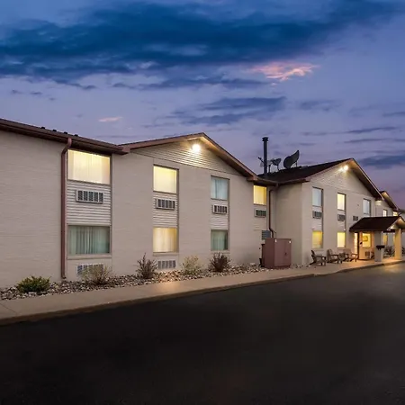Super 8 By Wyndham Perham-2