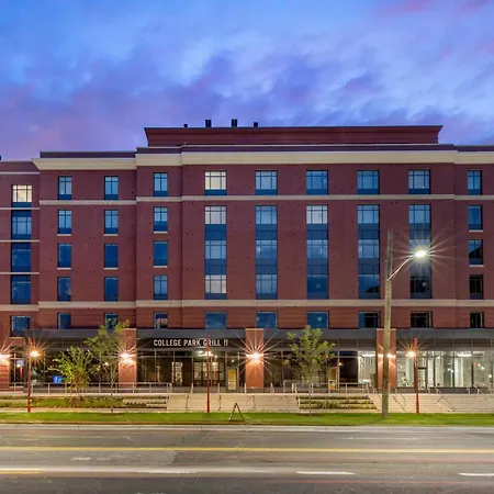Cambria Hotel College Park-3