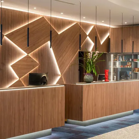 Mercure Hotel Berlin Tempelhof-3