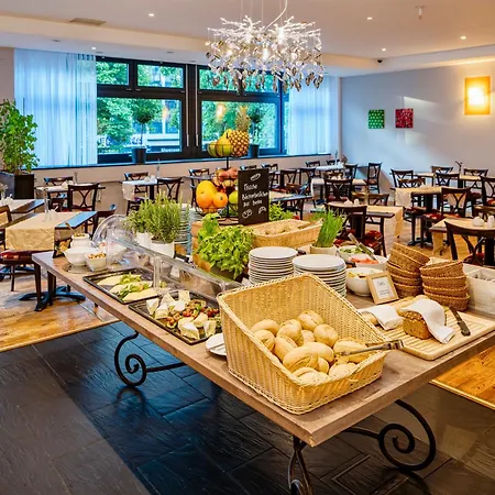 Hotel Chateau Kurfürstendamm-3