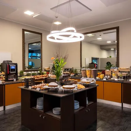 Ih Hotels Milano Lorenteggio-2