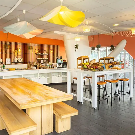 Novotel Suites Lille Europe-3