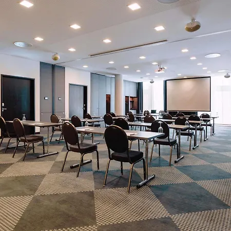 Moevenpick Hotel Stuttgart Airport-2