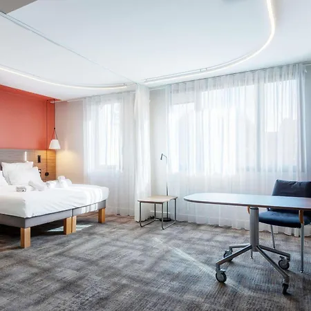 Novotel Suites Nancy Centre-3