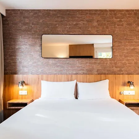 Ibis Styles Lyon Villeurbanne Parc de la Tête d'Or-3