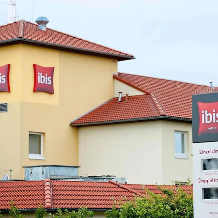 Ibis Hotel Koeln Airport-2