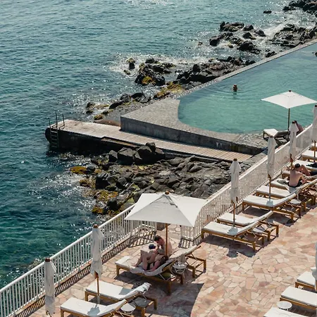 Les Roches Rouges, a Beaumier hotel-3