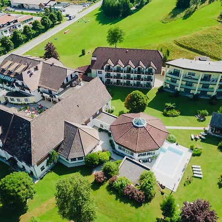 Relax&Wanderhotel Poppengut-3