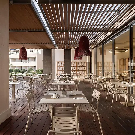Avra Imperial Hotel-3