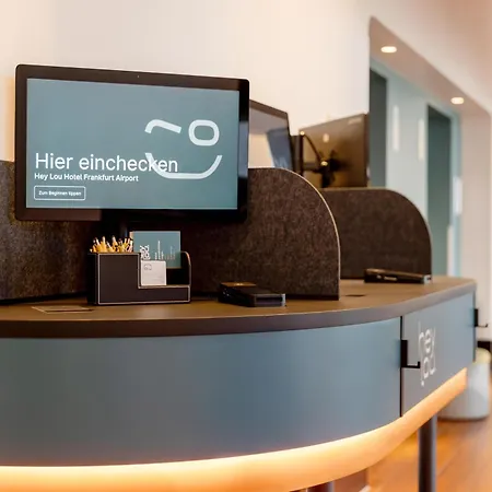 Hey Lou Hotel Frankfurt Airport-3
