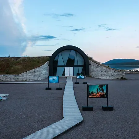 Icehotel-3
