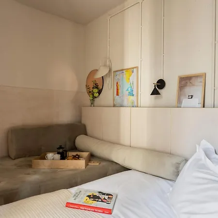 Buckle Street Studios By Locke, Aldgate-3