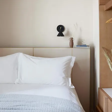 Buckle Street Studios By Locke, Aldgate-3