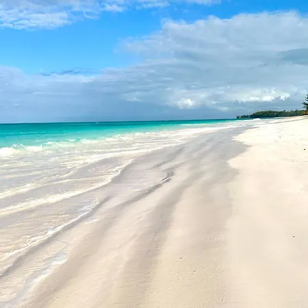 Eleuthera Retreat - Private Villa & Cottages On Pink Sand Beachfront-3