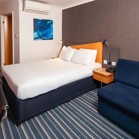 Holiday Inn Express London Chingford By Ihg-3
