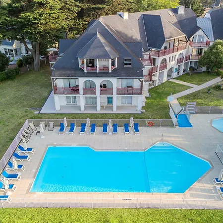 Résidence Pierre&Vacances Premium Le Domaine de Cramphore-3