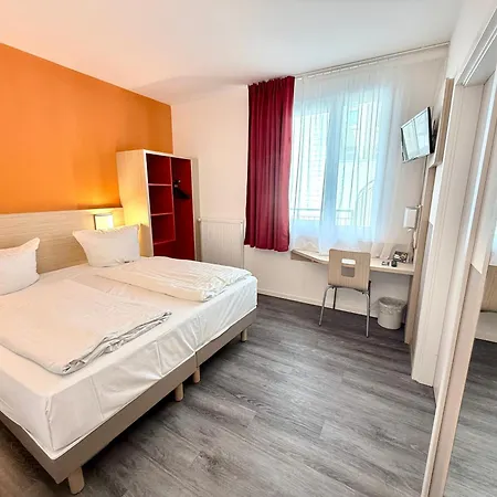 Premiere Classe Hotel am Kieler Schloss Kiel-3