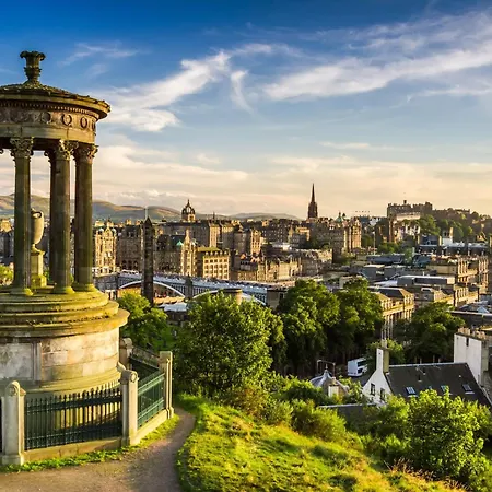 Holiday Inn Express Edinburgh - Royal Mile By Ihg-2