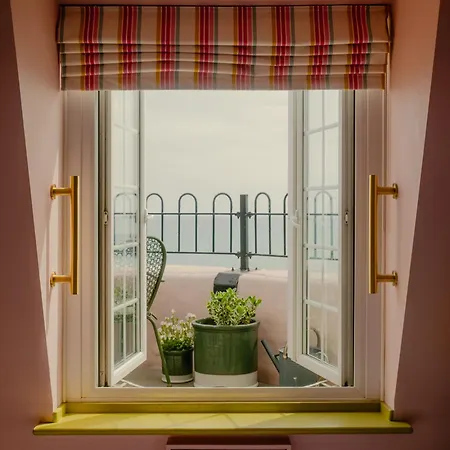 Drakes Hotel-2