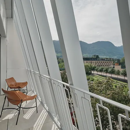 Hotel Aurora-3