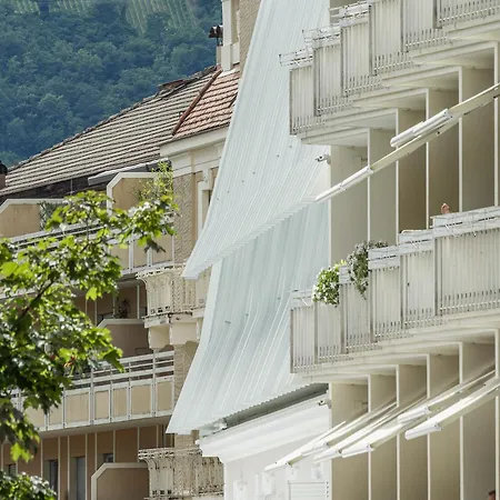 Hotel Aurora-2