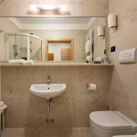 Royal Olympic Hotel-3