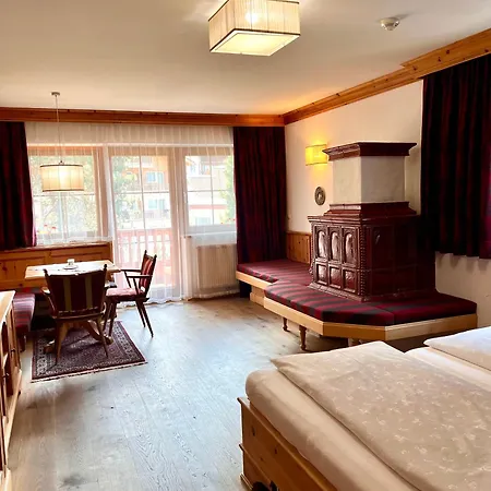 Hotel Garni Obermair-2