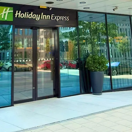 Holiday Inn Express Munich City West By Ihg-2