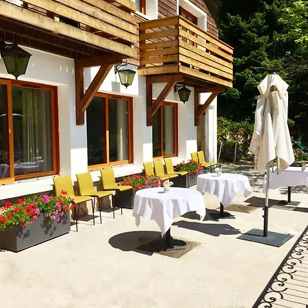 Chalet-Hôtel La Mainaz Restaurant&Resort-2