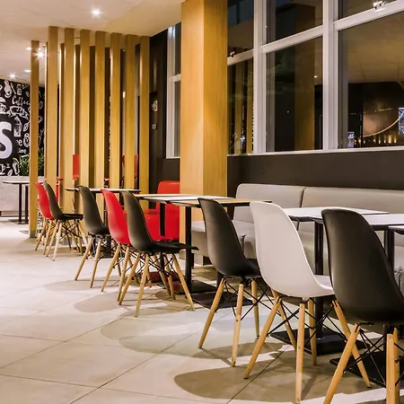 Ibis Marilia-2