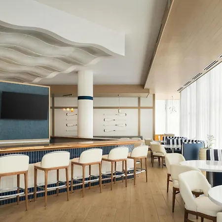 Maritime Hotel Fort Lauderdale Airport & Cruiseport-2