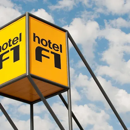 Hotel F1 Maurepas-2