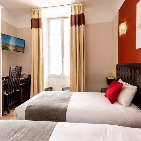 Best Western Le Comtadin-3