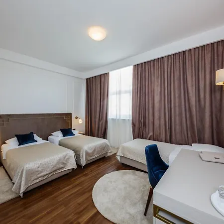 Art Hotel-2
