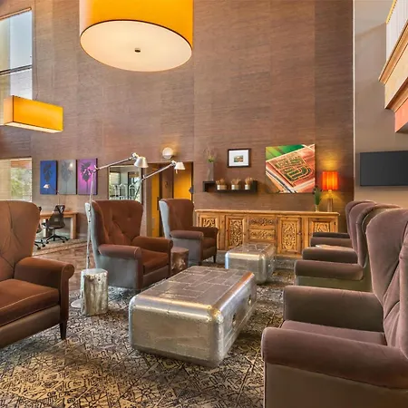 Best Western Plus Scottsdale Thunderbird Suites-2