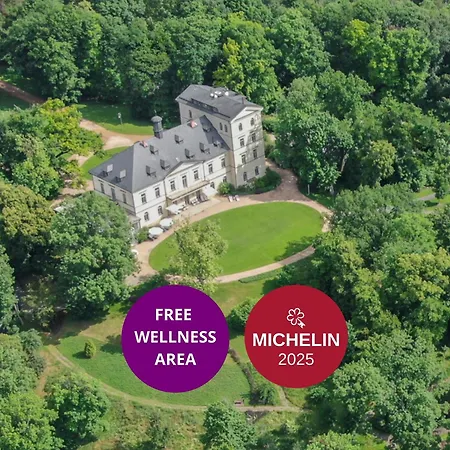 Chateau Mcely-2