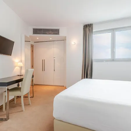 Hotel For You-2