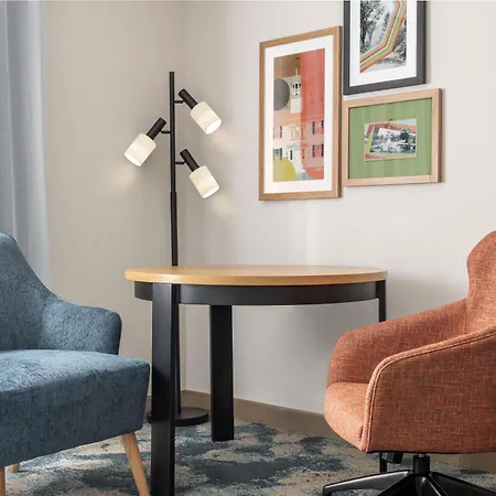 Hampton Inn & Suites Berkshires-Lenox-3