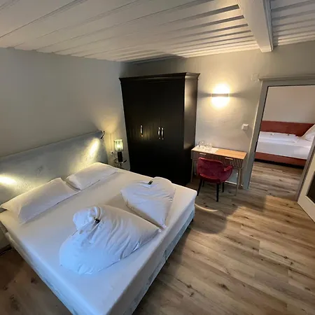 Landhotel Lindenhof-3
