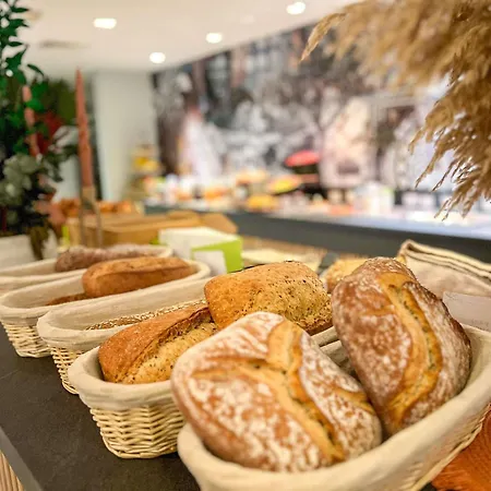 Ibis Styles Nimes Gare Centre-2