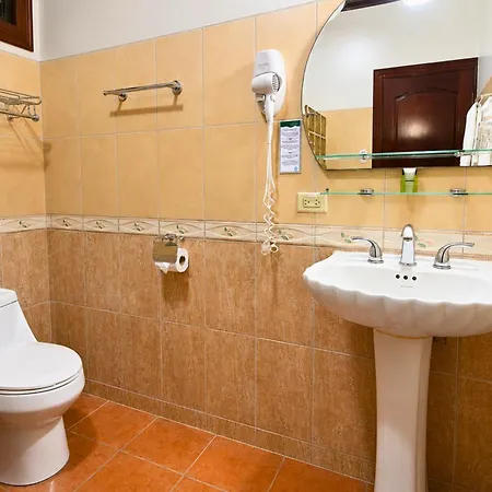 Hotel Casa Roland Golfito Resort-3